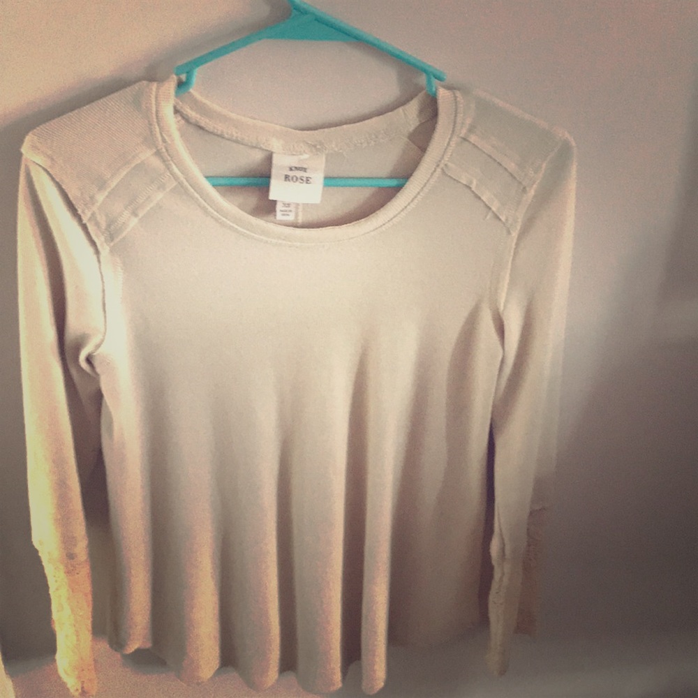 Knox rose top